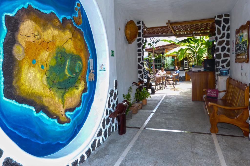 Hotel Coloma Galapagos Puerto Ayora  Exterior photo